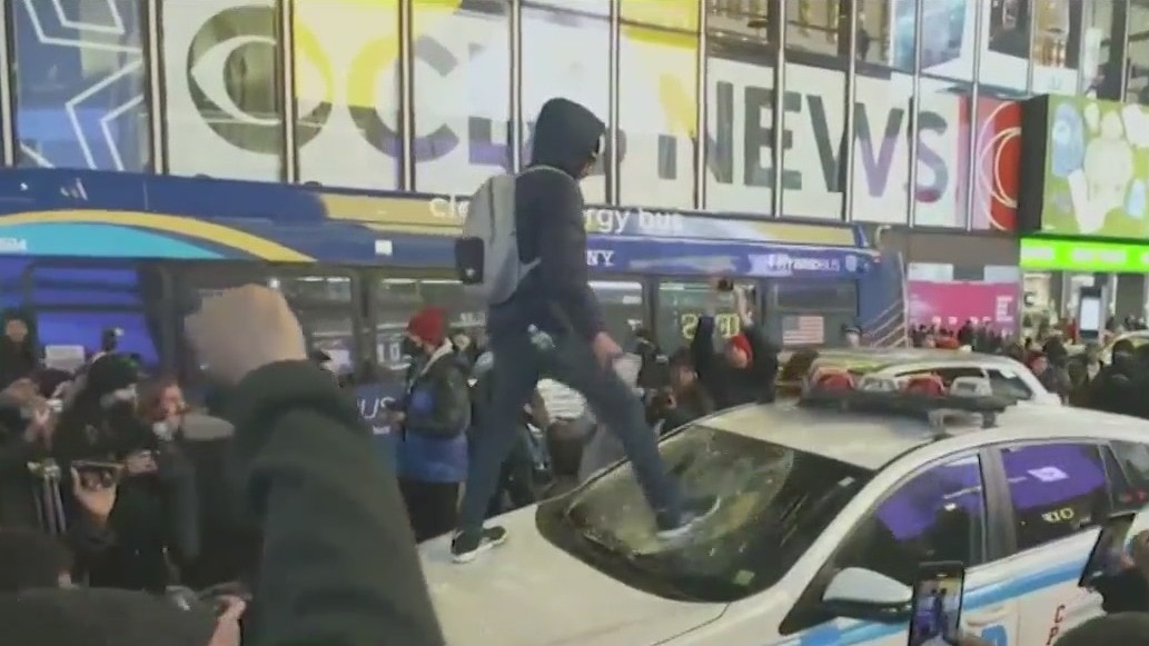 Tyre Nichols death: Protests follow release of arrest video