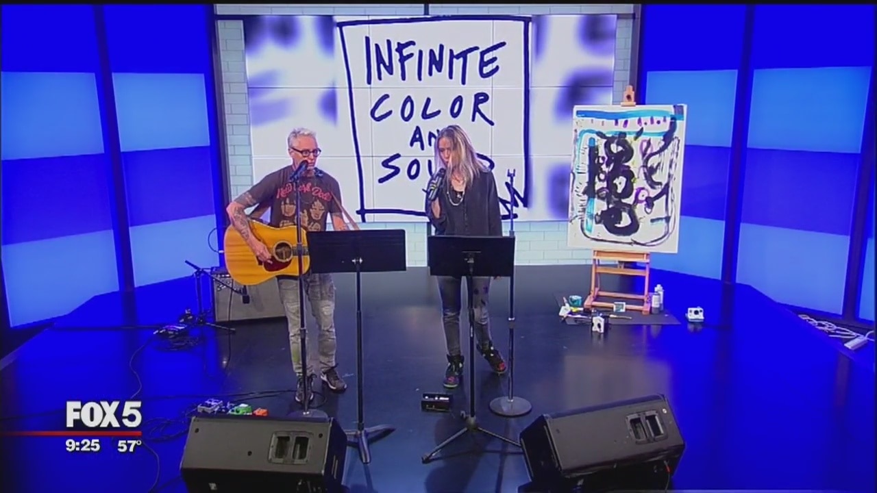 Mike McCready, Kate Neckel perform