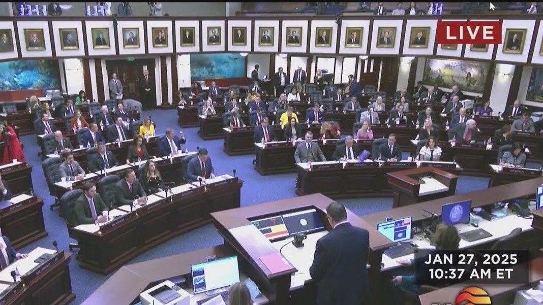 Republicans end special session early, call their own