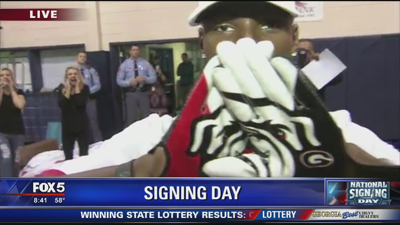 Mecole Hardman Jr. commits to UGA
