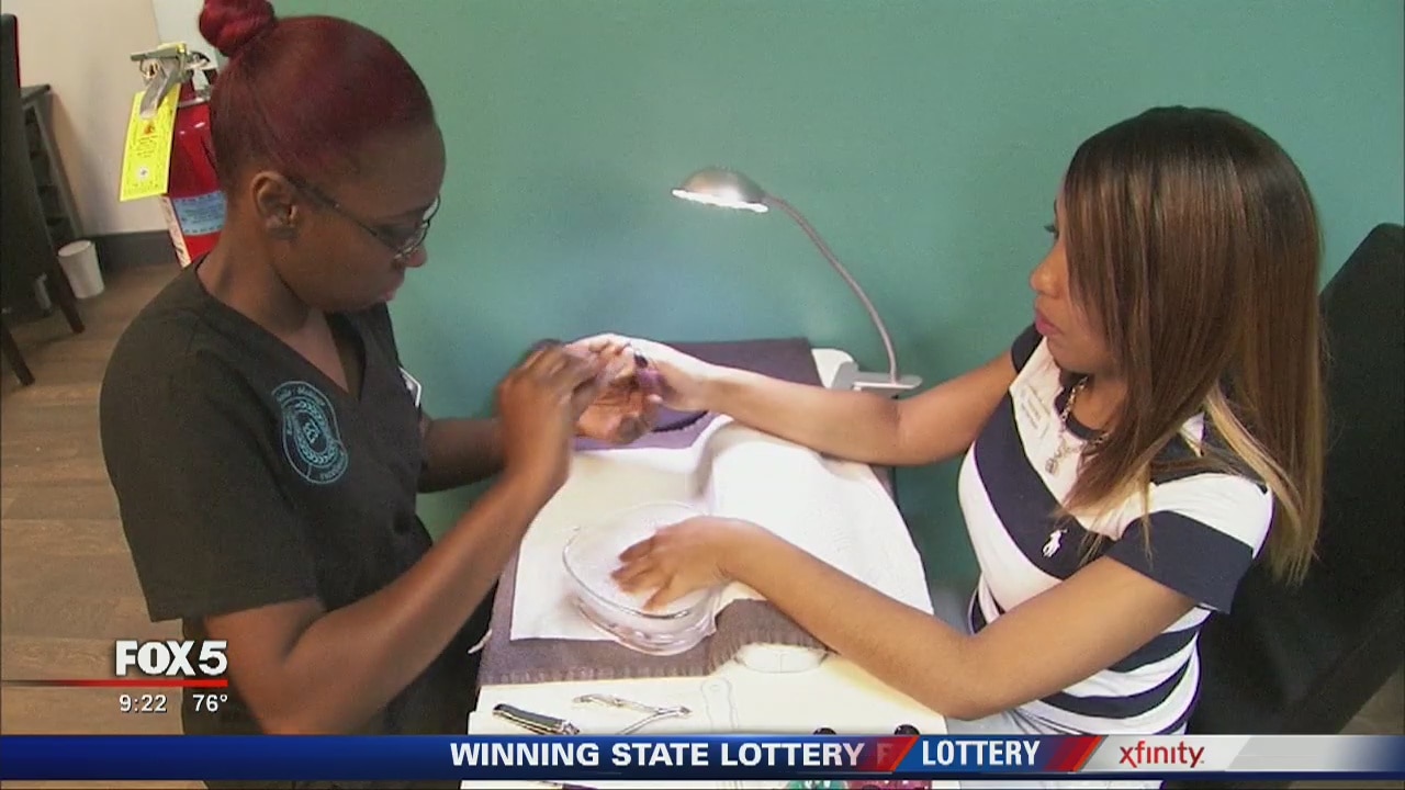 Nail salon safety tips