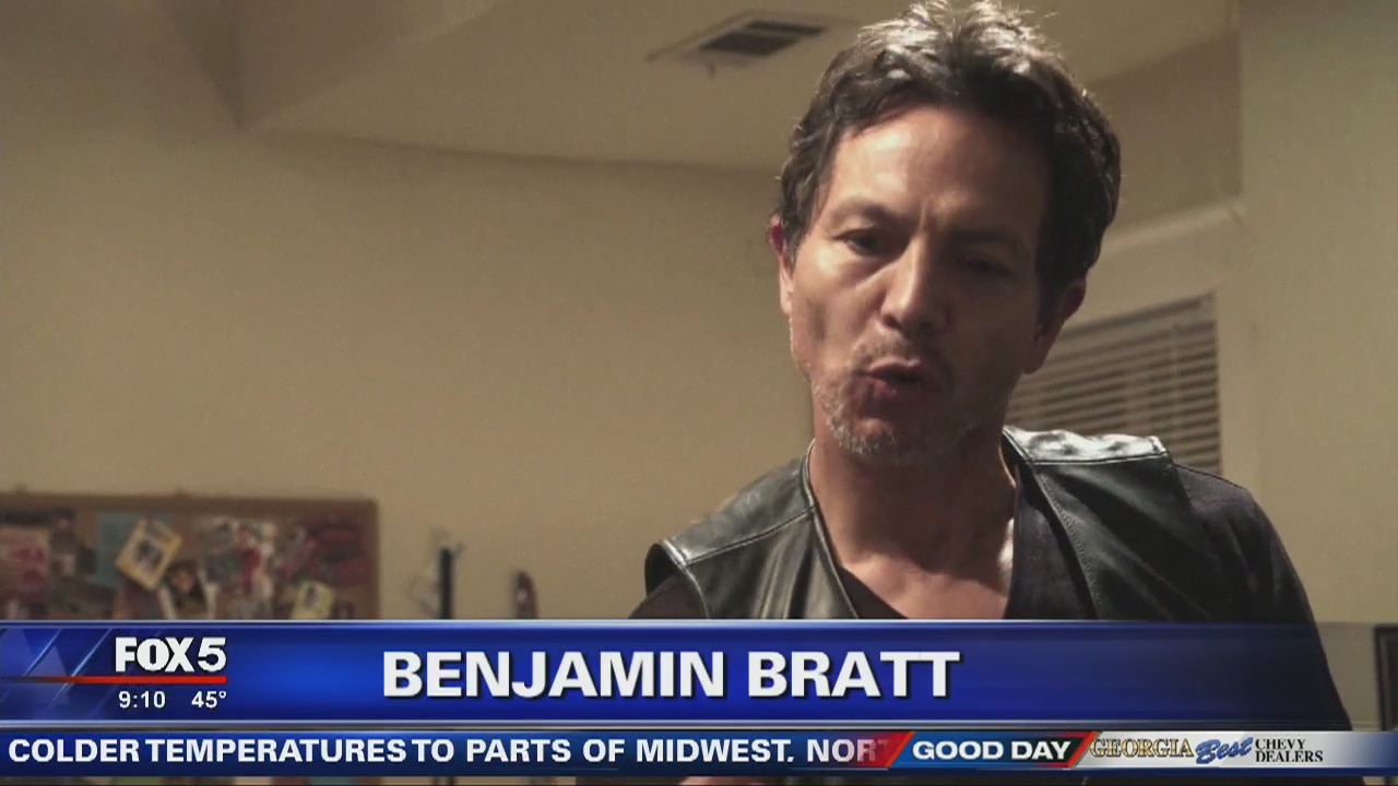 Benjamin Bratt stars in "Star"