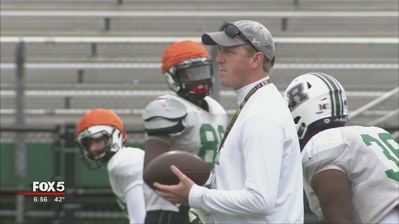 Roswell coach heads to Buford