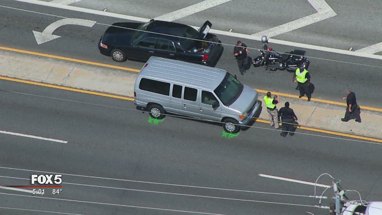 Police: Traffic fatality involving pedestrian on Tara Blvd