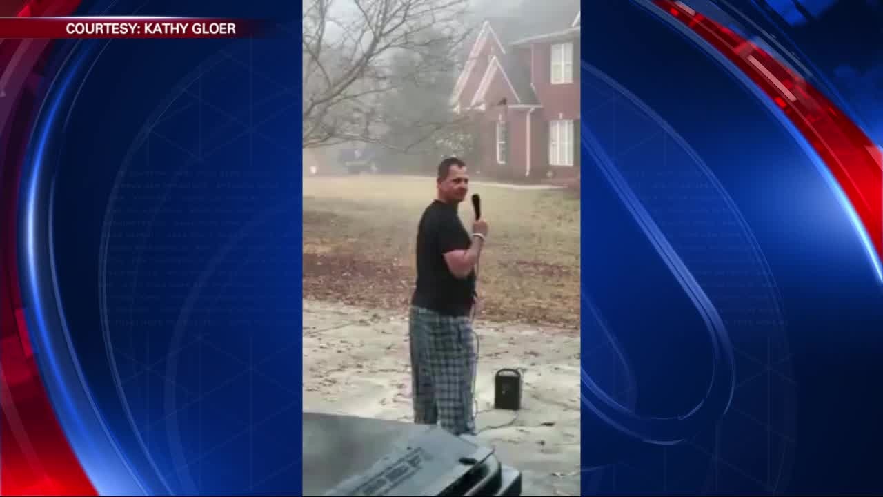 UGA fan taunts Auburn fan neighbor