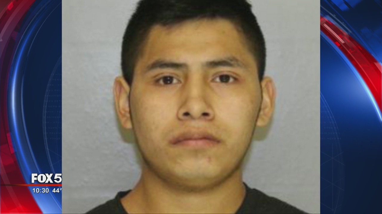 Gainesville man arrested for peeping tom