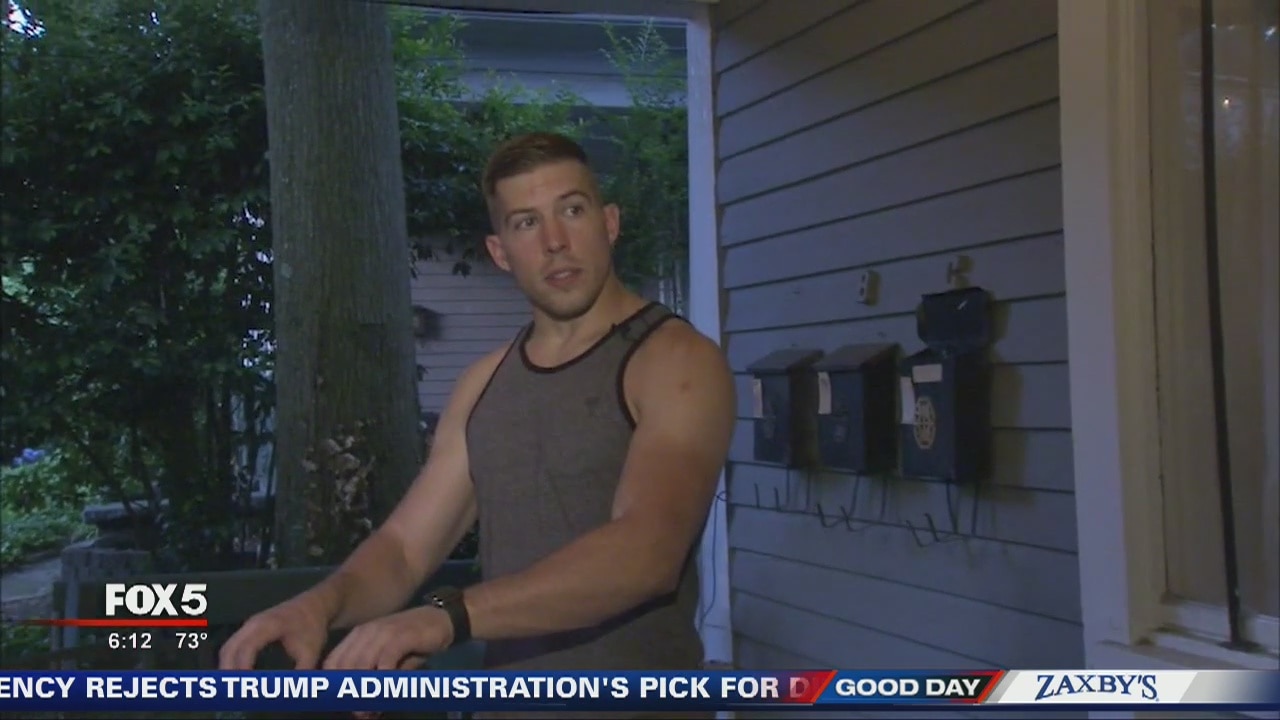 Homeowner helps catch burglar