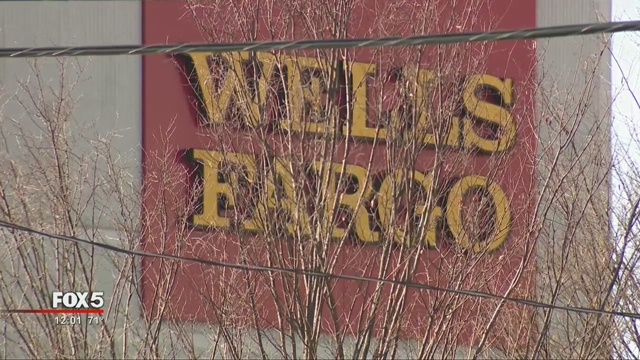 Wells Fargo technical issues