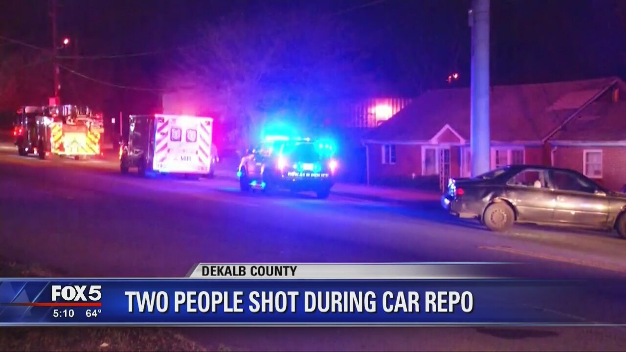 2 people shot during car repo
