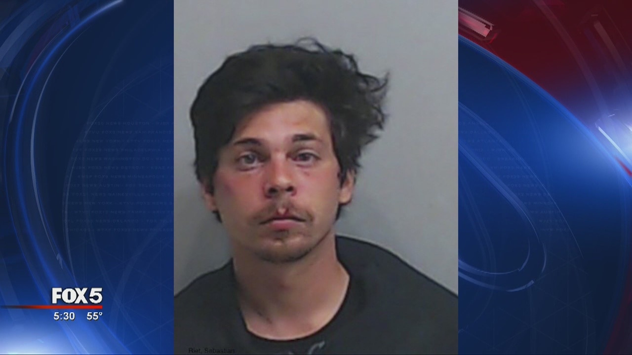 Citizens tackle suspect following 'up-skirt photo'