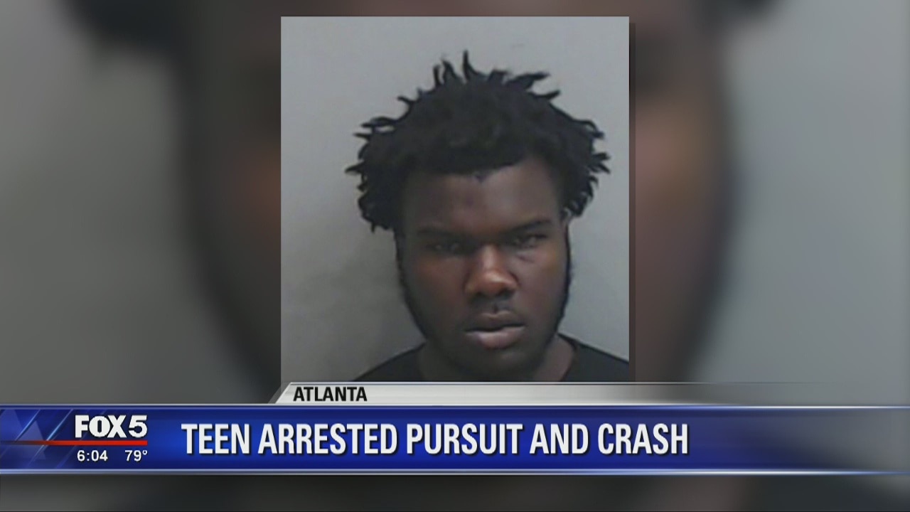 Teen arrested after pursuit and crash