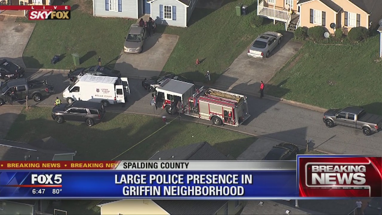 Large police presence in Griffin neighborhood