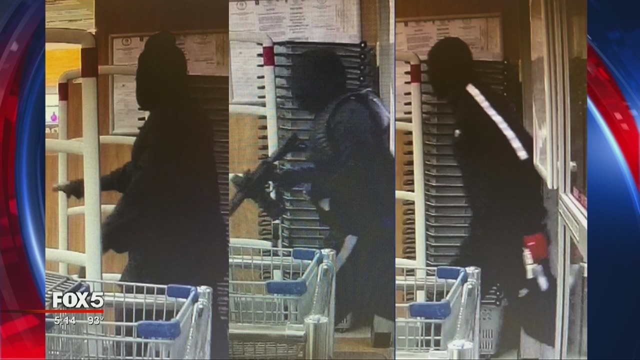 Clerk uses Siri during robbery at Walgreens