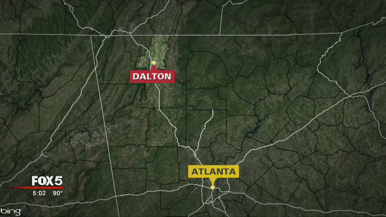 Dalton officer shoots suspect