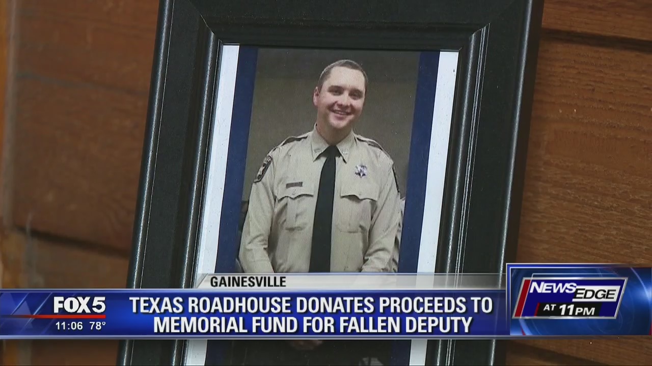 Donating to fallen deputy's memorial fund