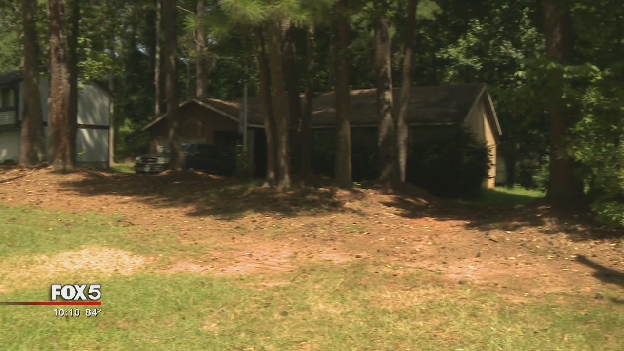 Authorities shut down suspected drug house