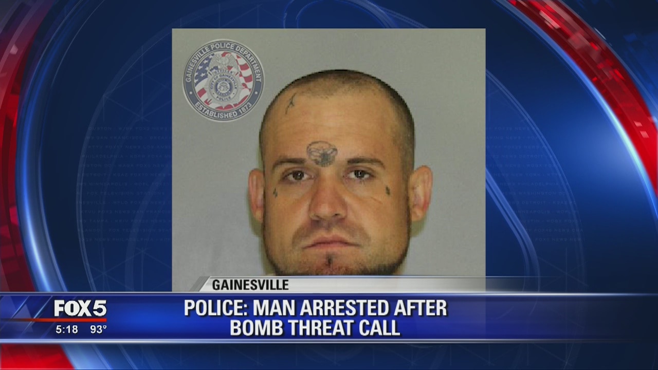 Police: Man arrested after bomb threat call