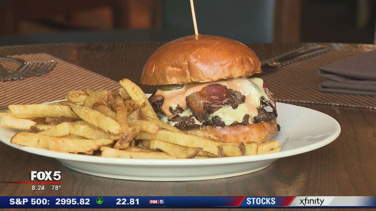 Burgers with Buck: Oak Steakhouse