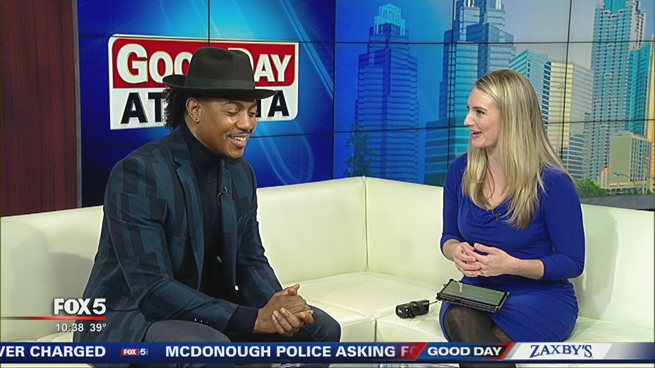 Singer Rudy Currence previews holiday concert