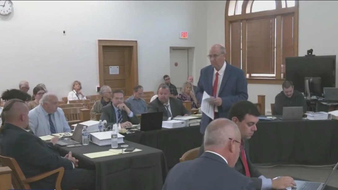 Trial in plot to kidnap Michigan's governor