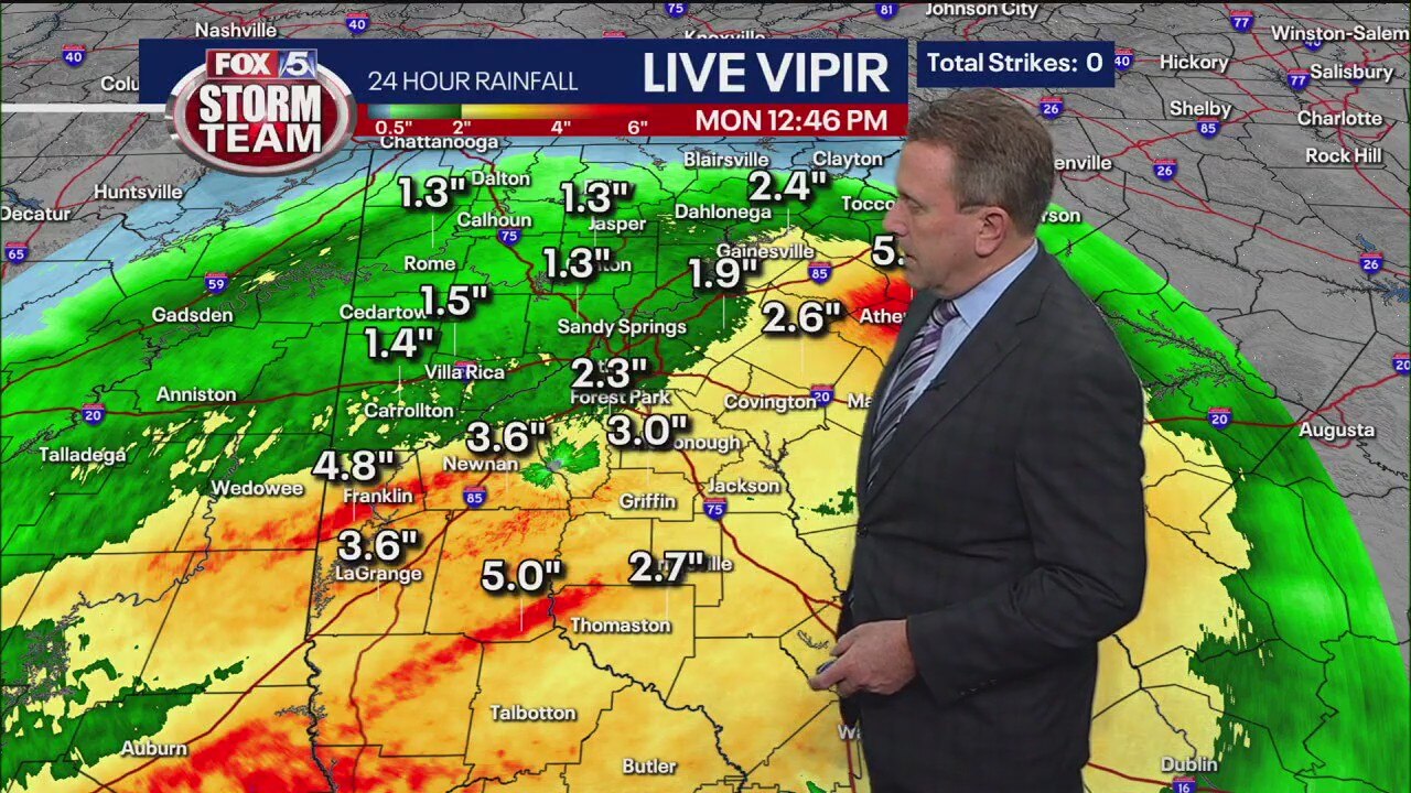 Monday midday weather forecast