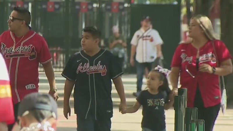 Atlanta Braves in Houston for Game 2 of the World Series