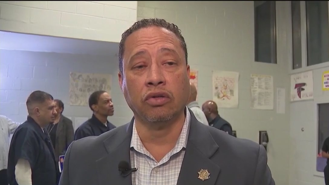 Sheriff responds to jailers' arrests