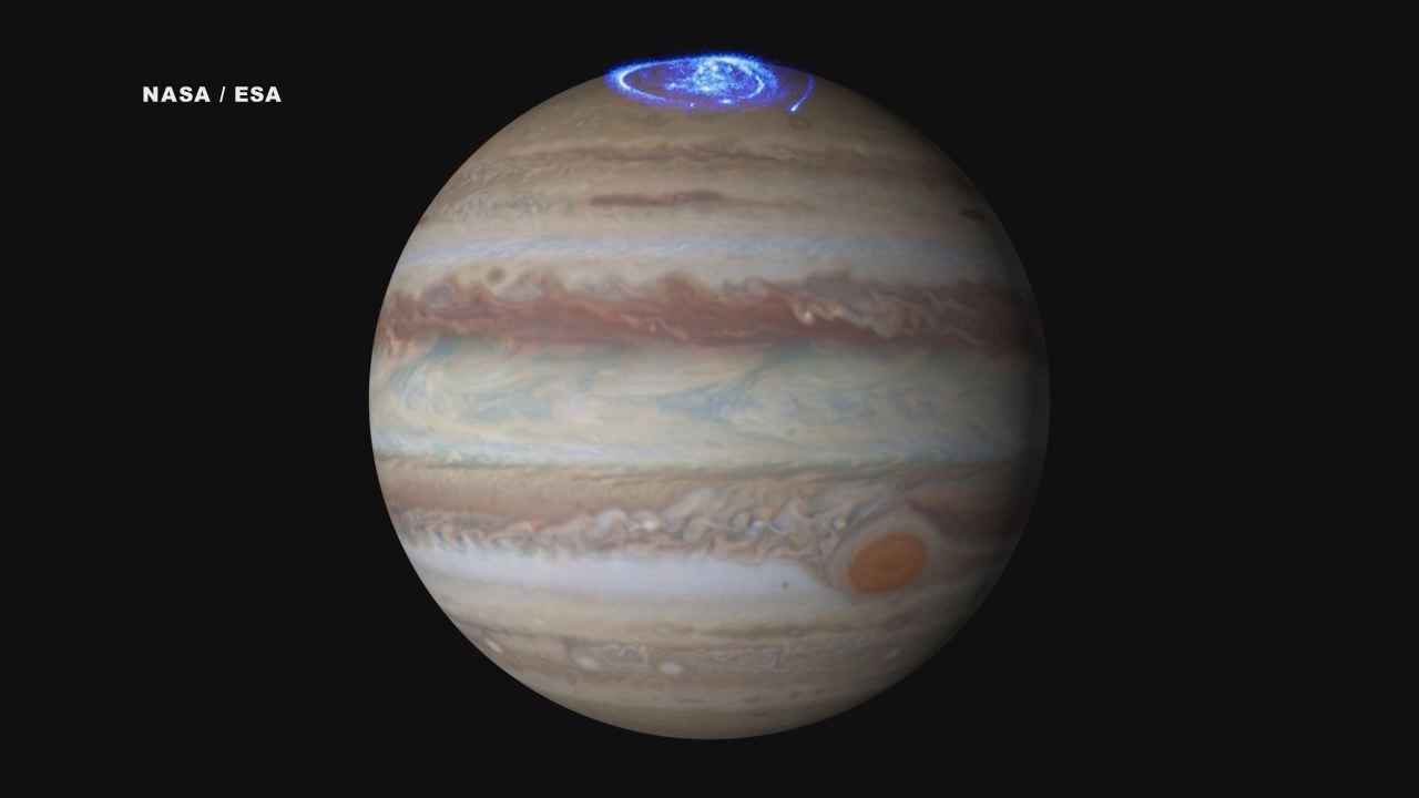 Hubble's view of Jupiter's auroras