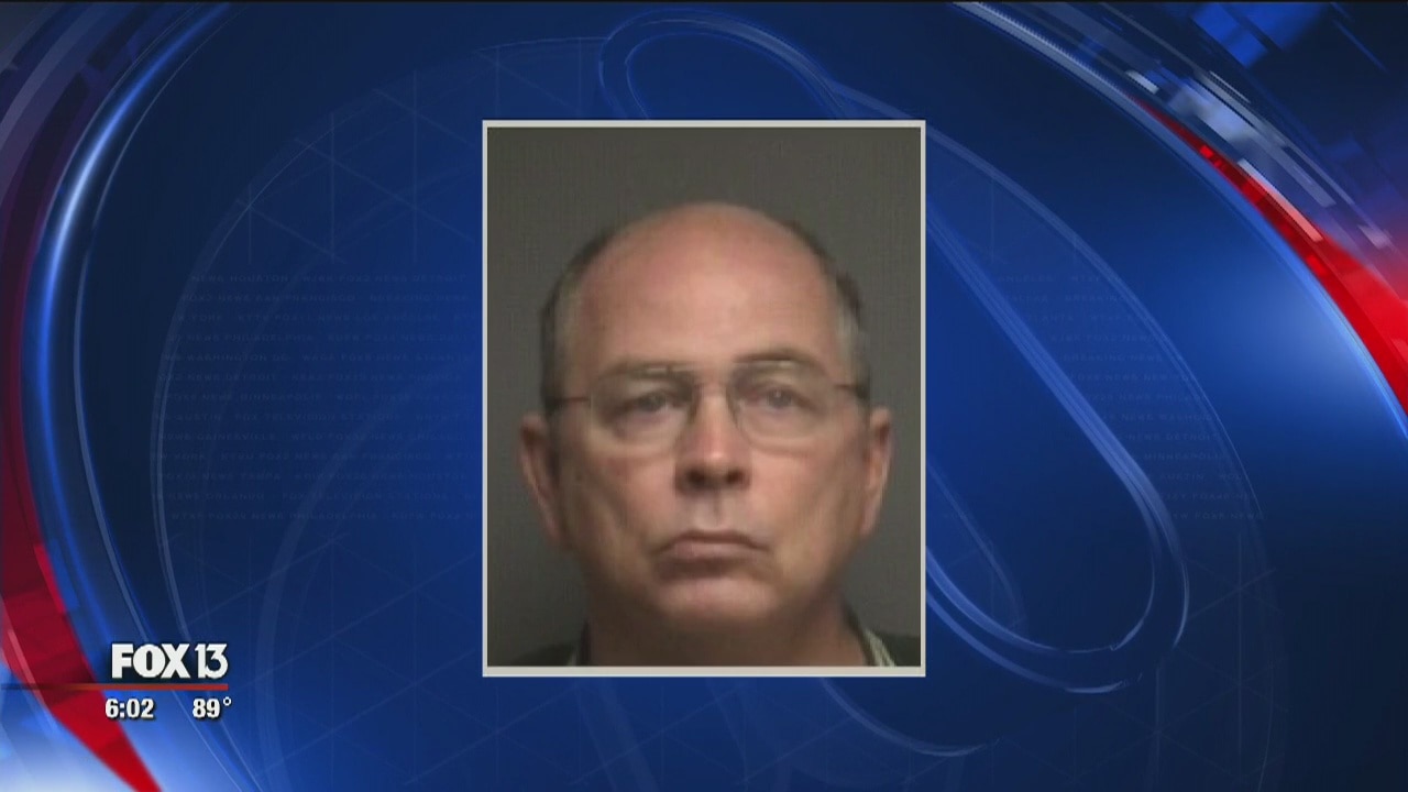 Cab driver stabbed to death; suspect at large