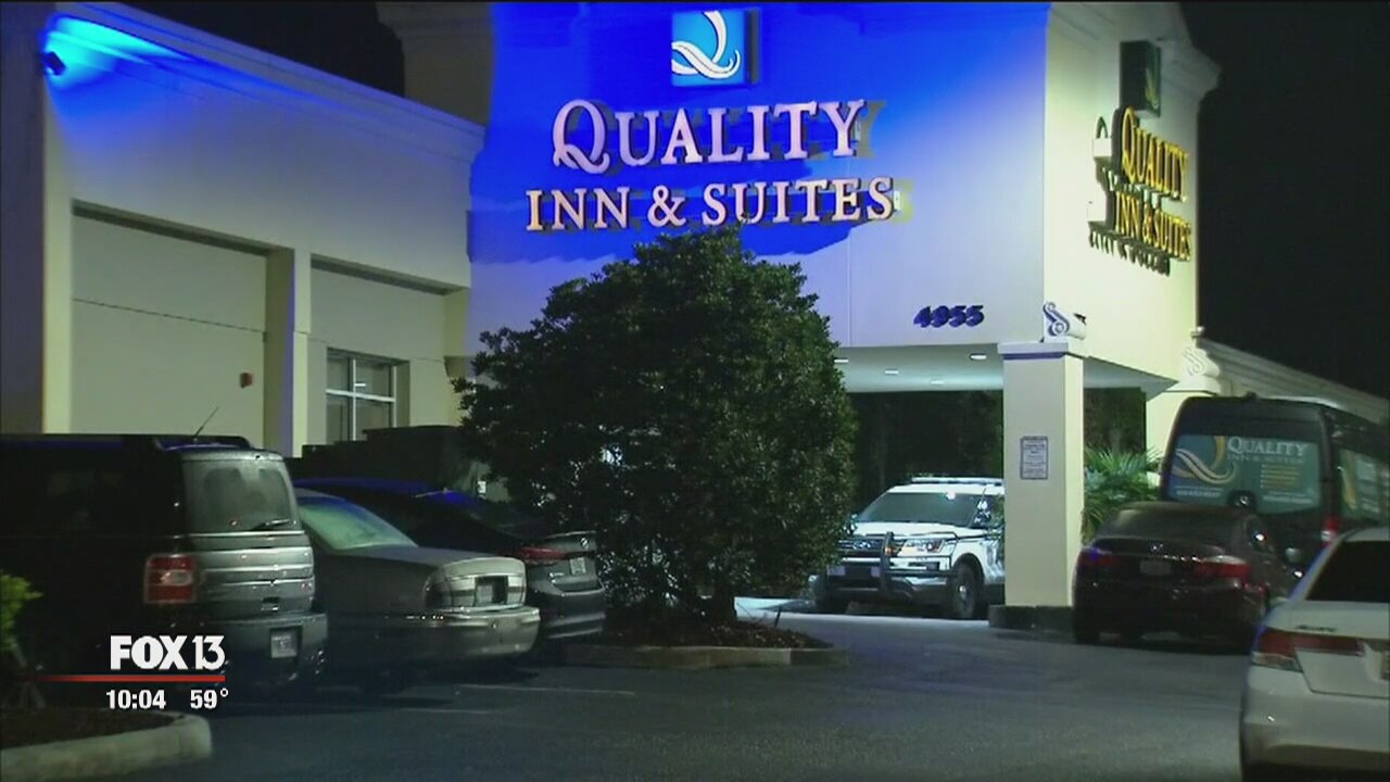 3 Tampa hotels targeted by armed robber