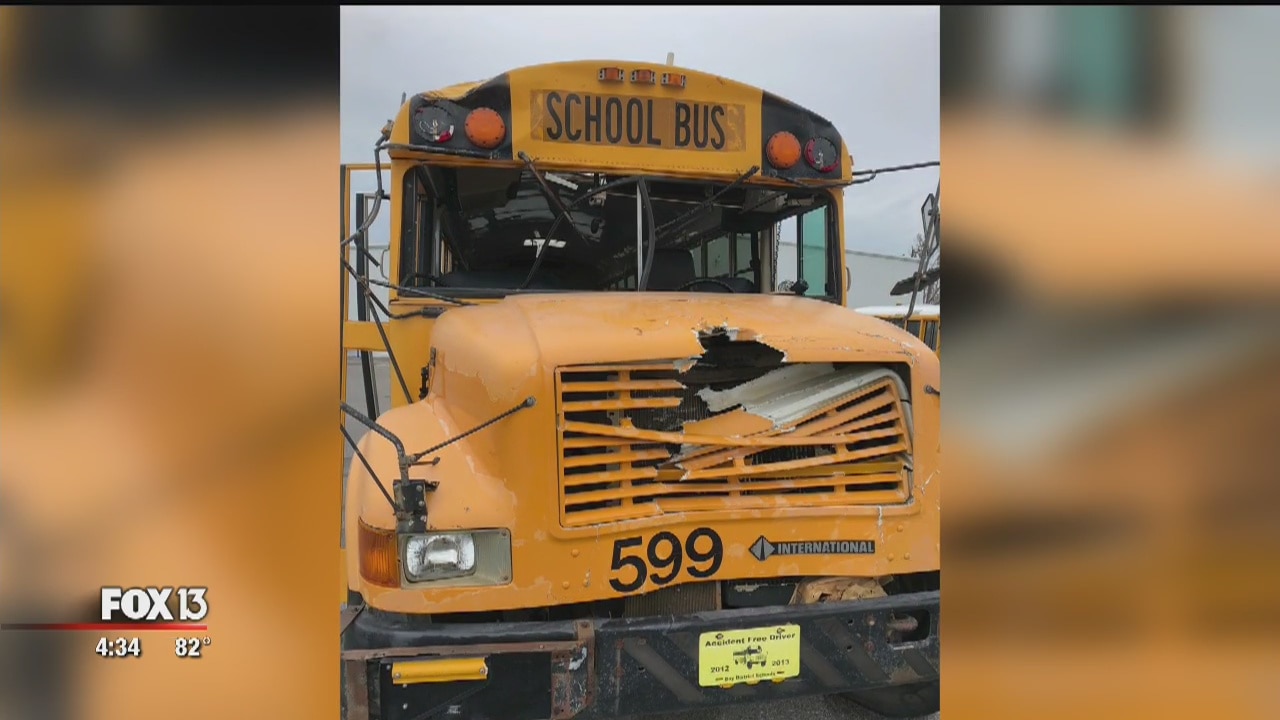 Pasco donates buses to Bay Co. schools