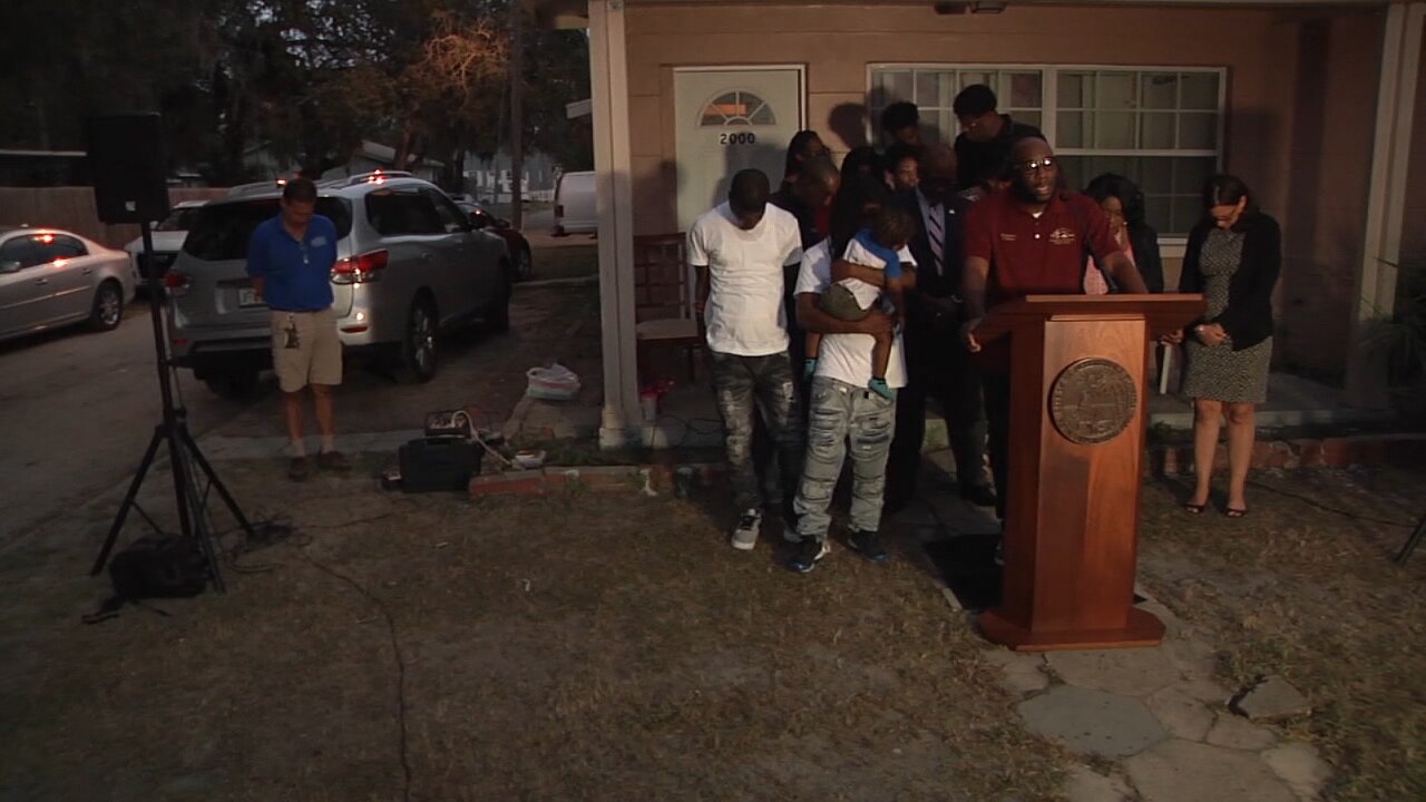 Five kids get support after mother is killed