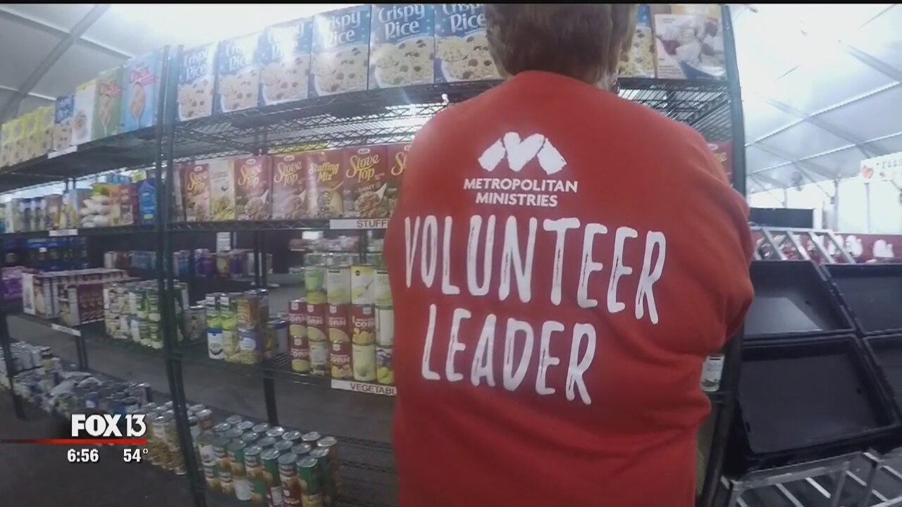 Family draws volunteers to Metro Ministries