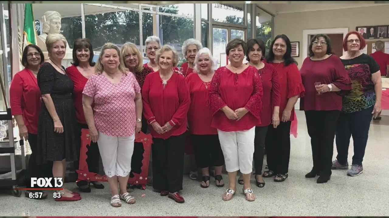 Former schoolmates raise funds for Tampa school