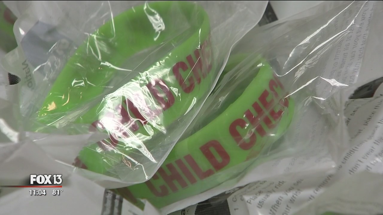 Stop, Look, & Listen bracelets could prevent hot car deaths