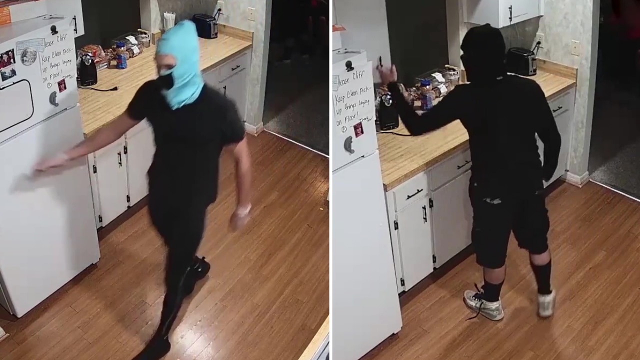 Deputies search for suspects who robbed elderly resident at gunpoint in home