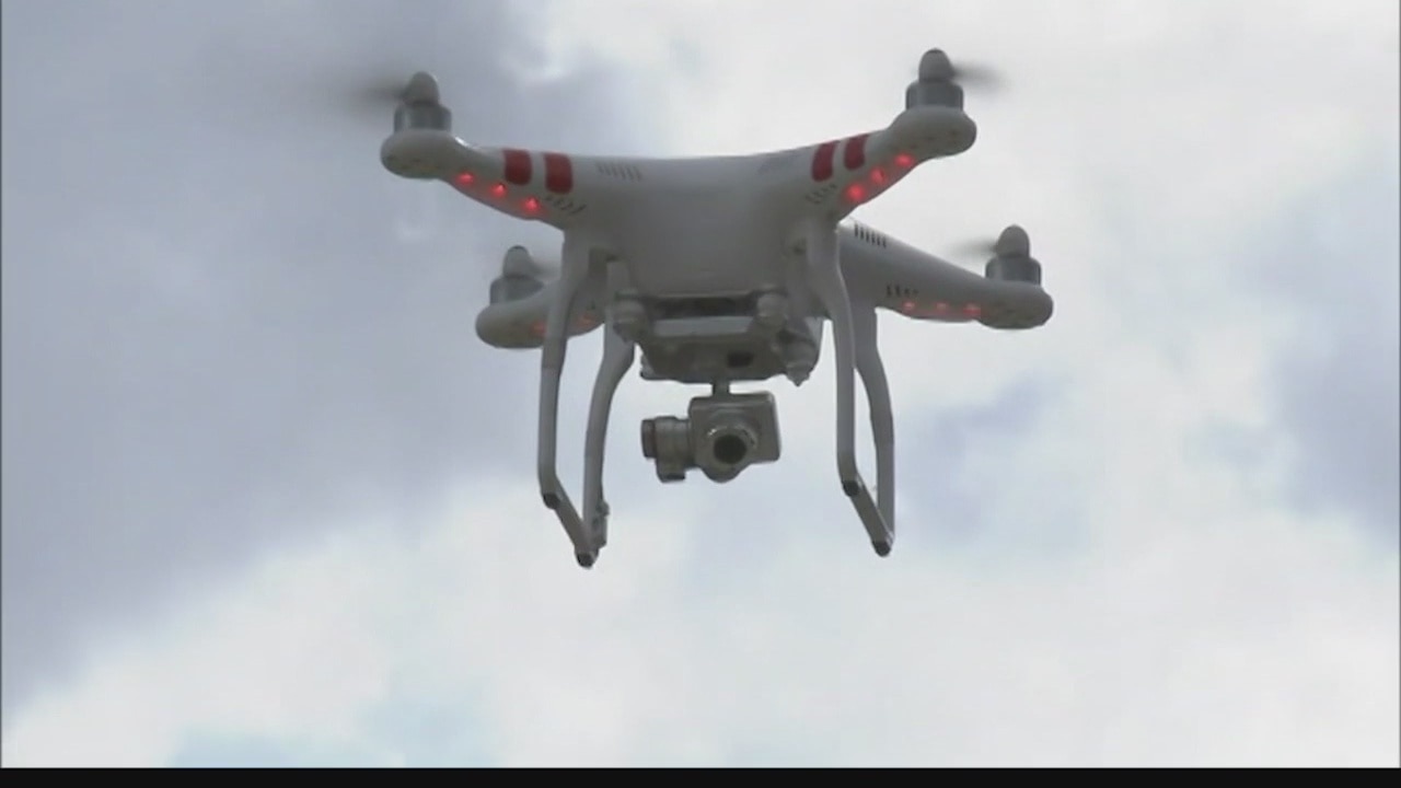 Close calls with drones spur federal registration of owners