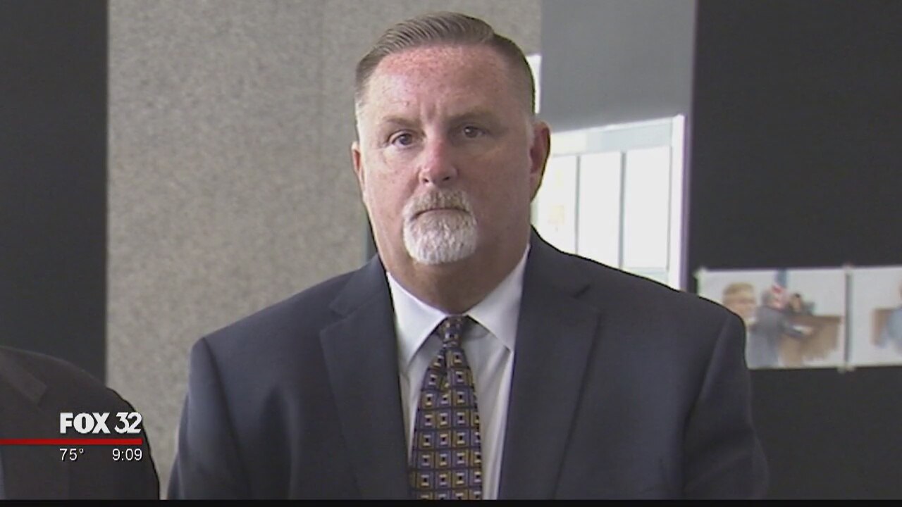 Former City Hall insider gets 10 years in red-light camera scam
