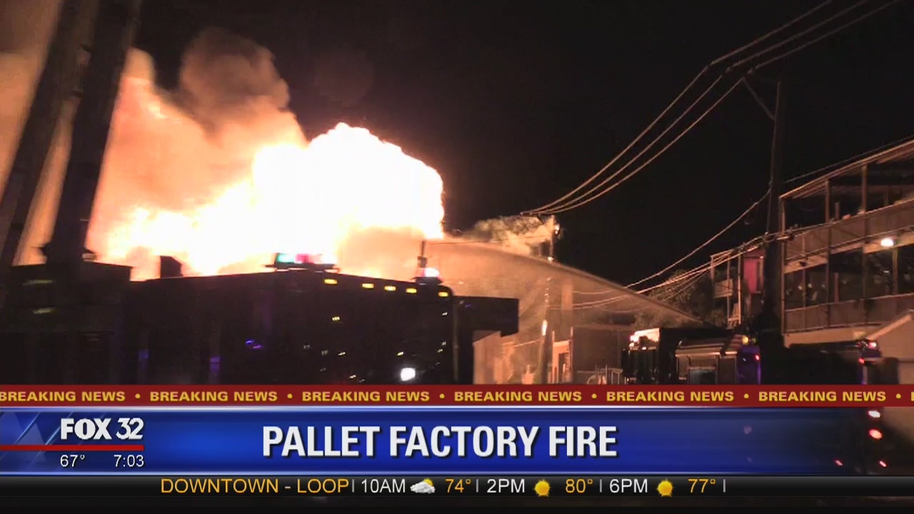 Firefighters battle extra-alarm blaze at West Town pallet factory