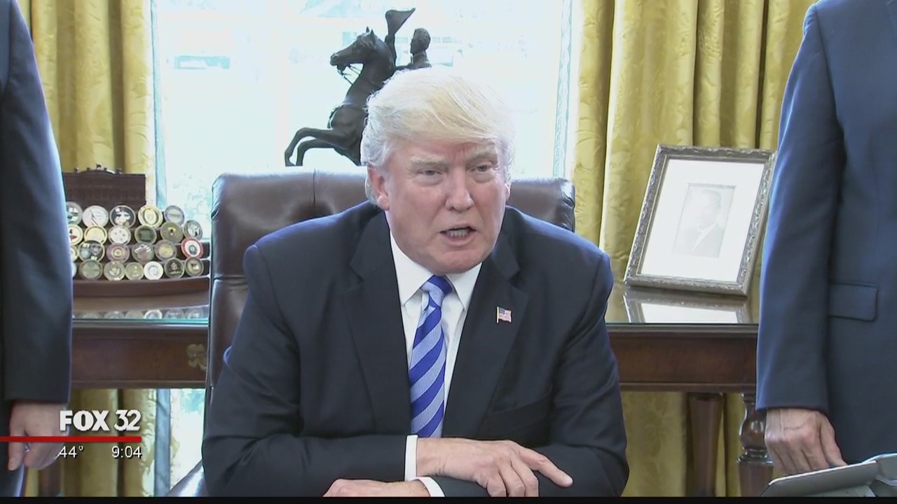 No repeal for 'Obamacare' - a defeat for Trump