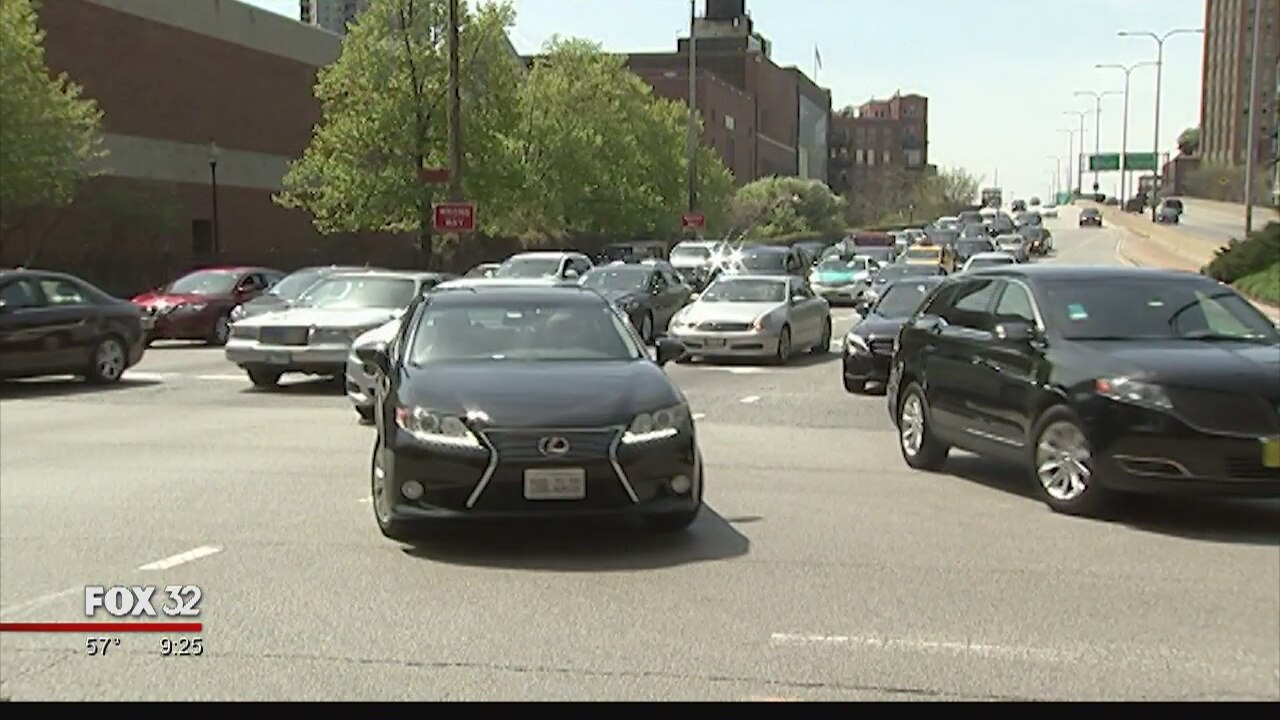 Illinois police promise crackdown on distracted driving