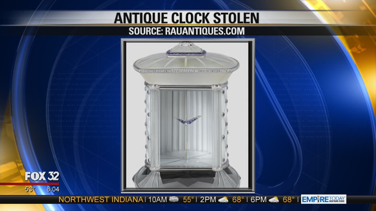 Clock worth $400K stolen during antiques show at Merchandise Mart