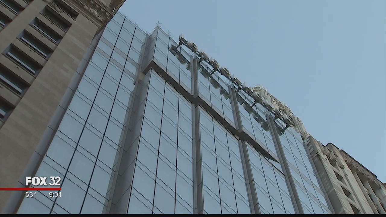 Man falls to death from 23rd floor of downtown high-rise