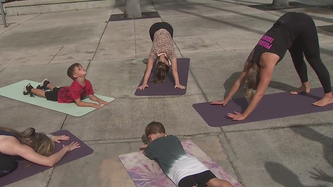 Summer yoga for the whole family