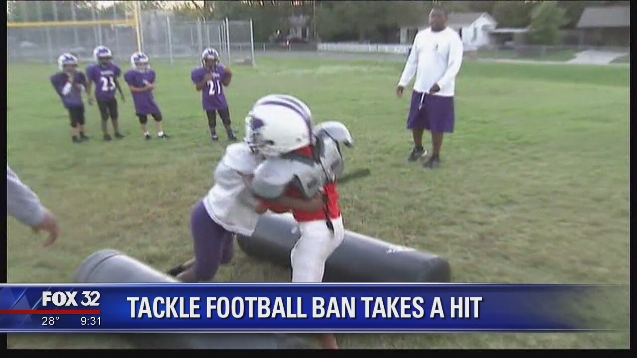 Illinois lawmaker: Bill to ban tackle football for kids under 12 is 'likely dead'