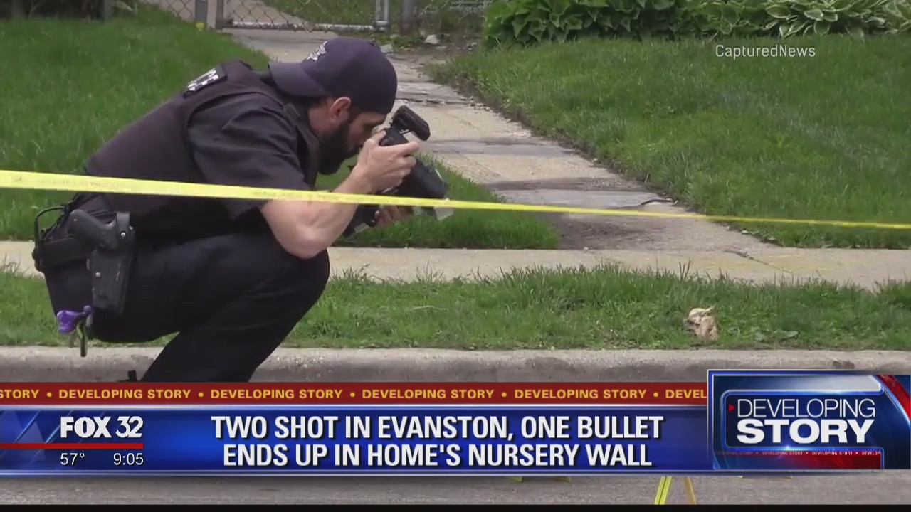 2 shot while sitting in parked car in Evanston