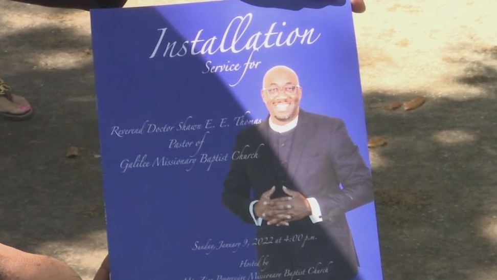 Congregation remembers pastor who died trying to save boat