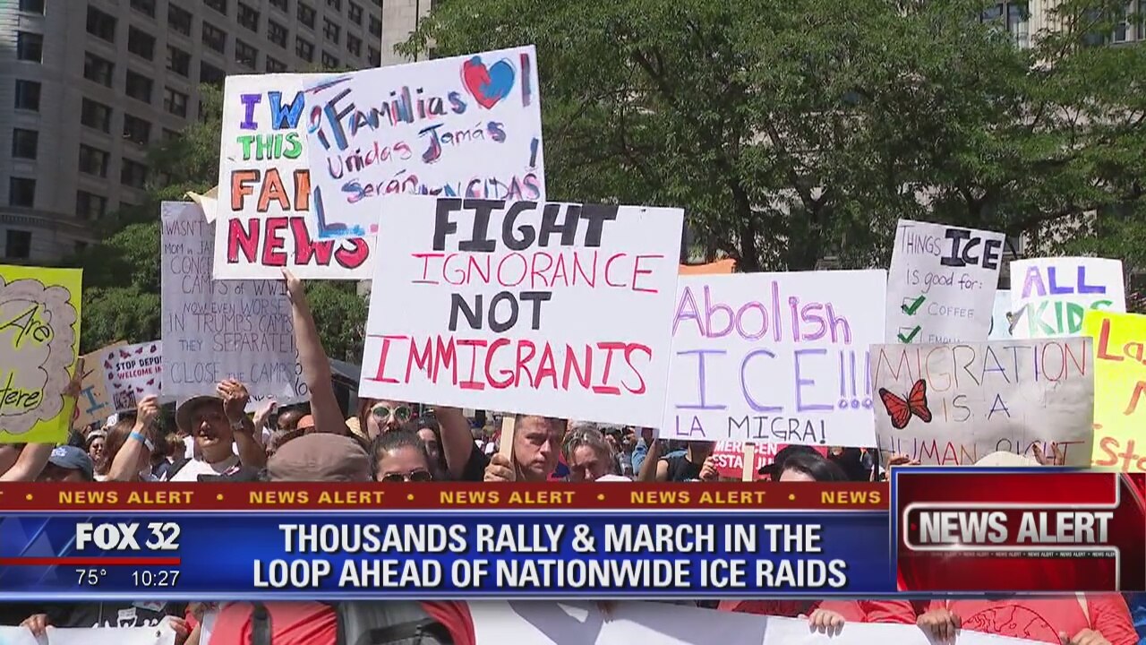Thousands protest President Trump immigration policies in Chicago