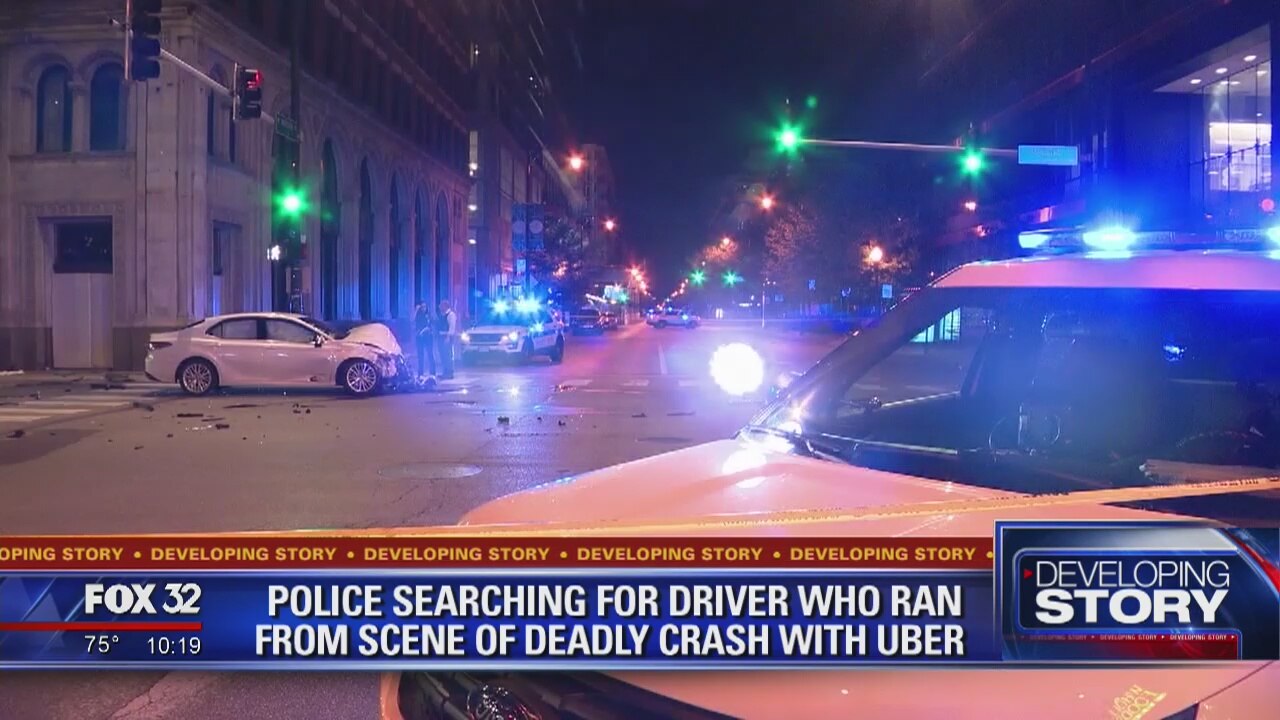 Police searching for driver who fled deadly West Loop crash