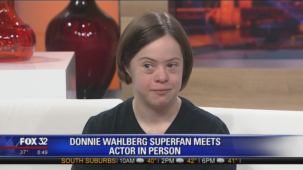 22-year-old Chicago woman with down syndrome meets Donnie Wahlberg in suburbs